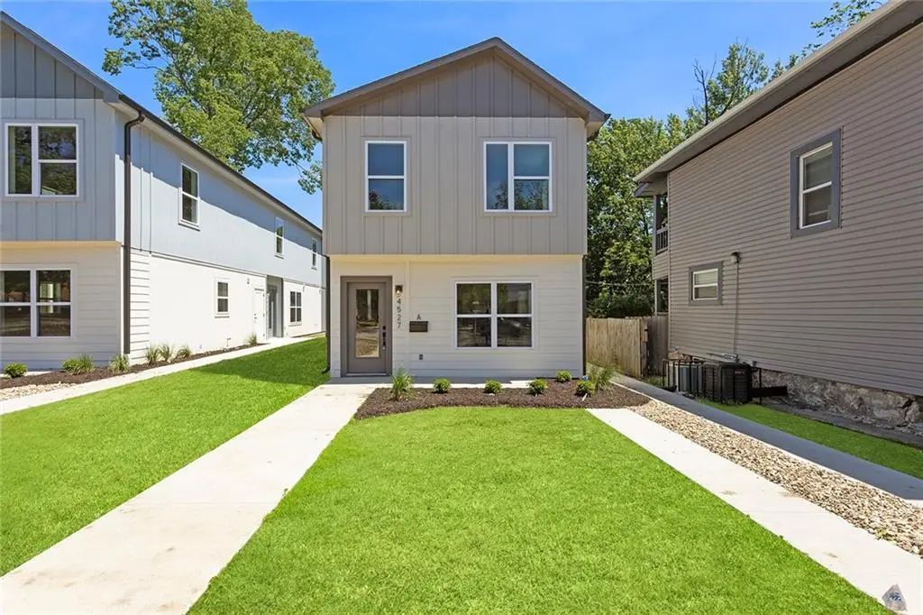 4527 Forest Avenue B, Kansas City