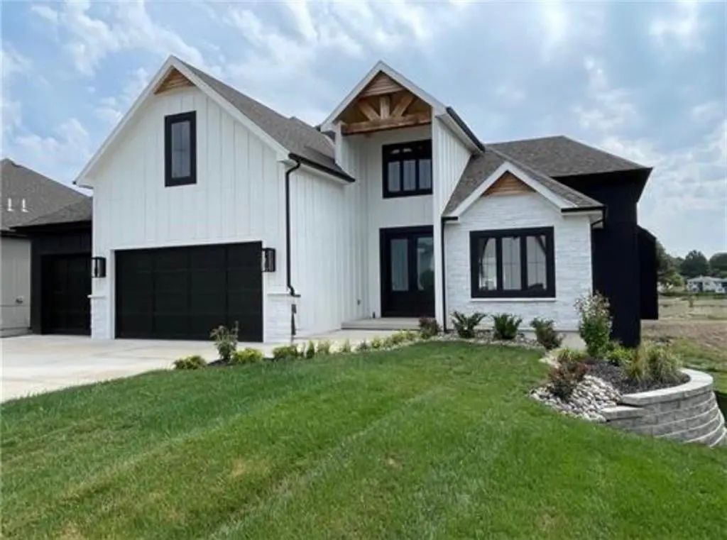 4709 Nw Sienna Ridge, Riverside