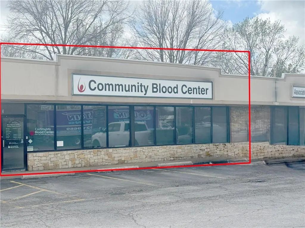 1124 Sw Us-40 Highway, Blue Springs