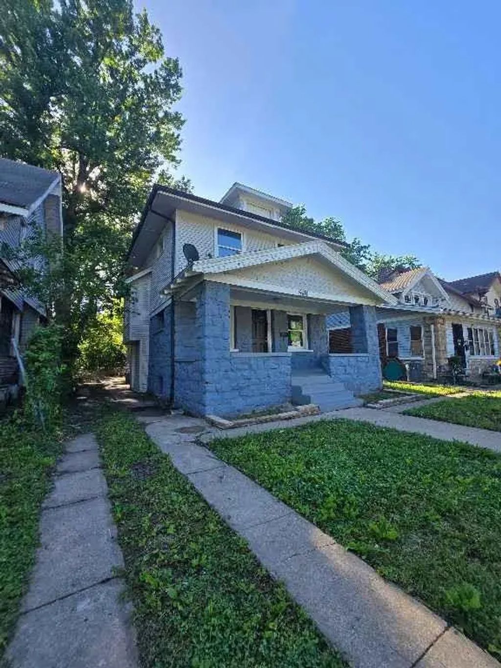5611 Highland Avenue, Kansas City