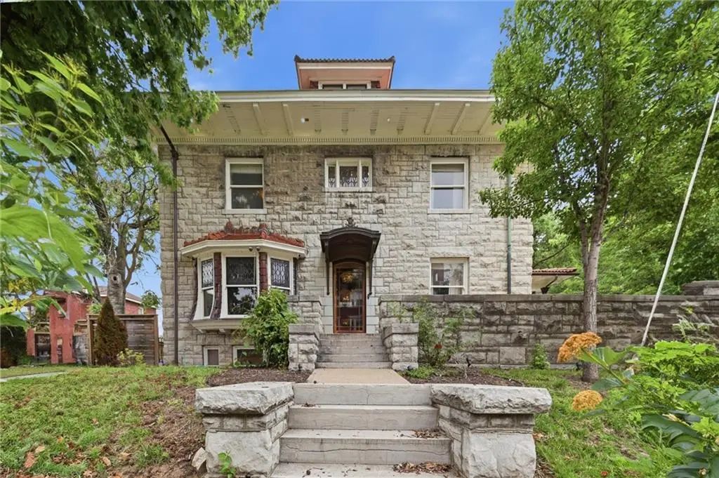 444 Gladstone Boulevard, Kansas City