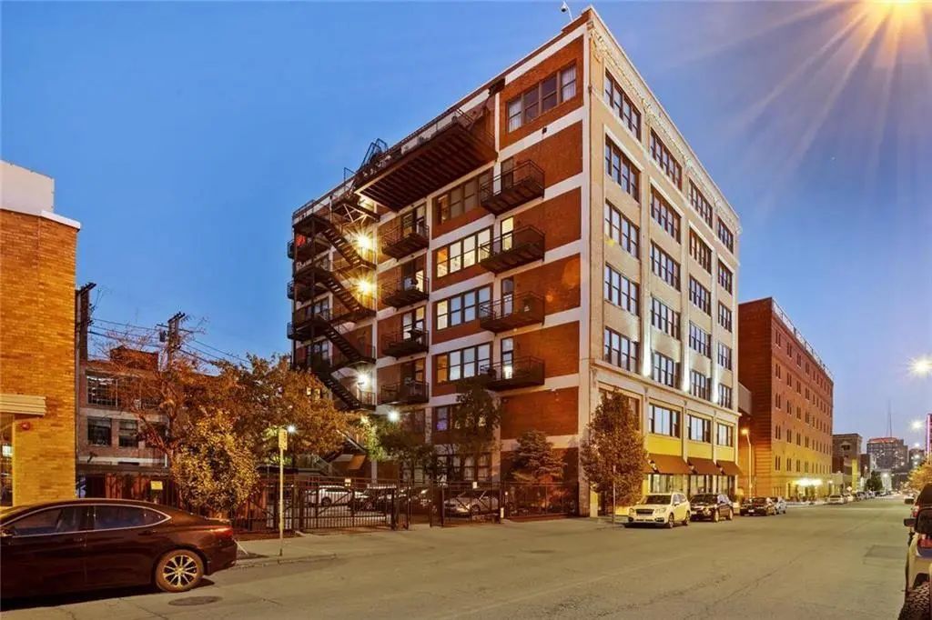 1535 Walnut Street 705, Kansas City