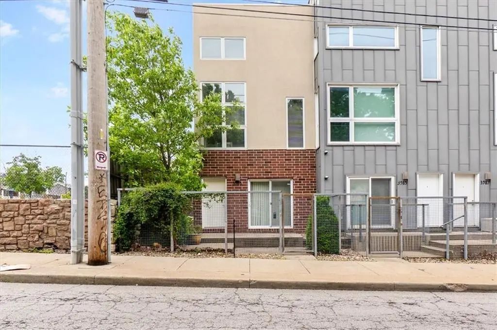 3983 Pennsylvania Avenue, Kansas City