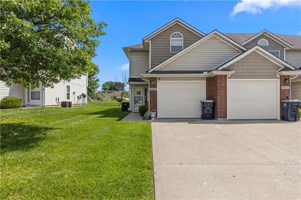 10563 E 46th Terrace, Kansas City