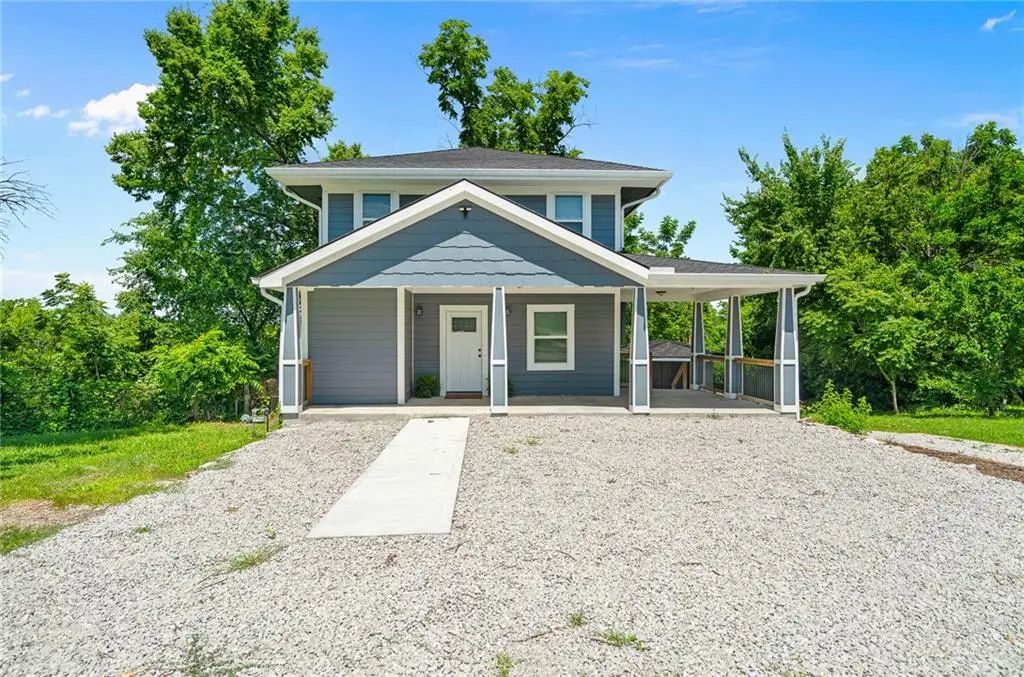7330 Ozark Road, Kansas City