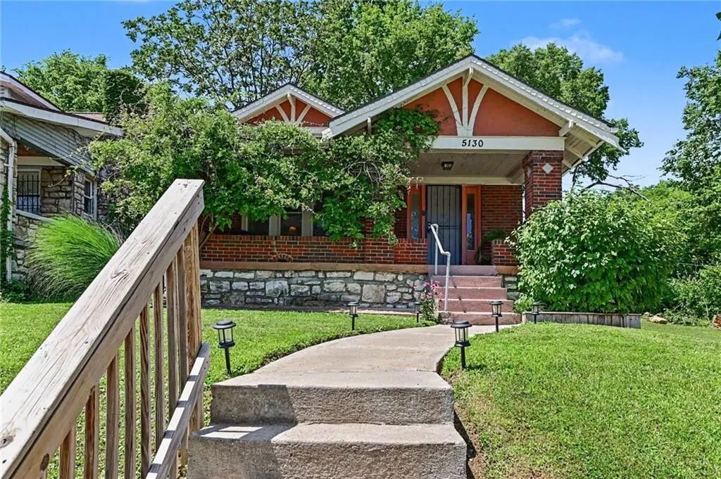5130 Brookwood Avenue, Kansas City