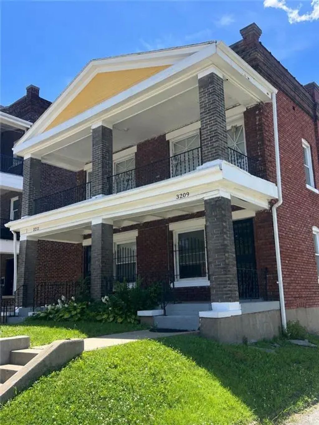 3209 St John Avenue, Kansas City