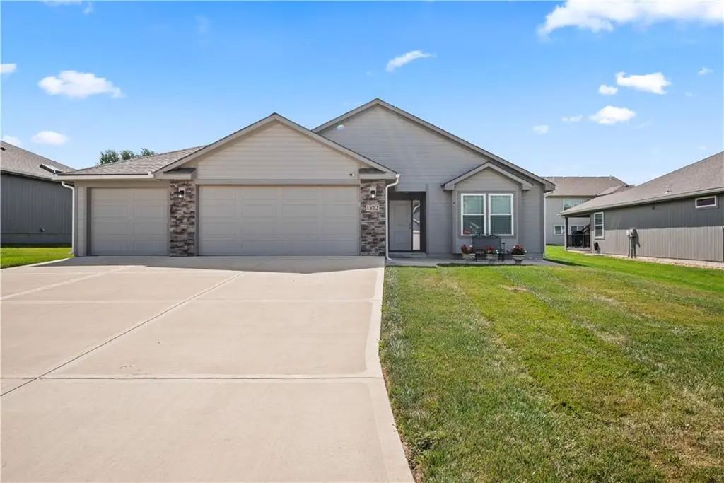 1812 N Crane Lane, Independence