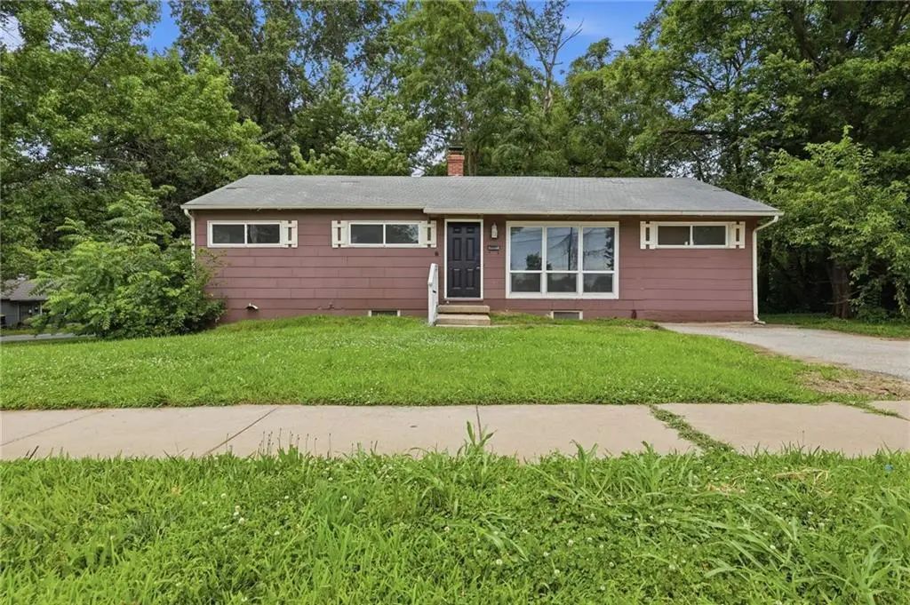 7900 Longview Road, Kansas City
