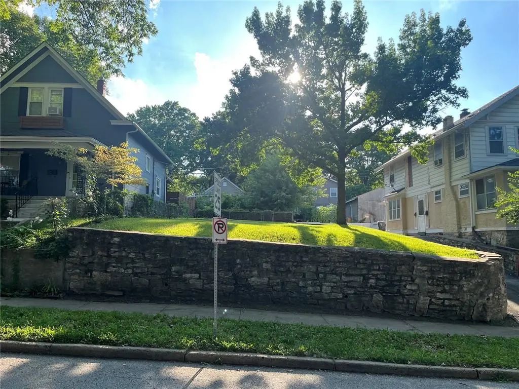 4514 Terrace Street, Kansas City