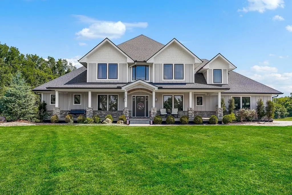 36811 E Steinhauser Road, Sibley