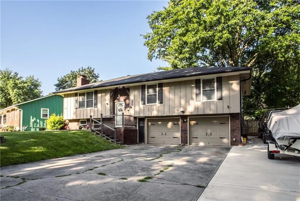 2407 Nw 5th Street, Blue Springs