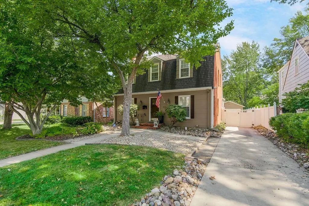7507 Walnut Street, Kansas City