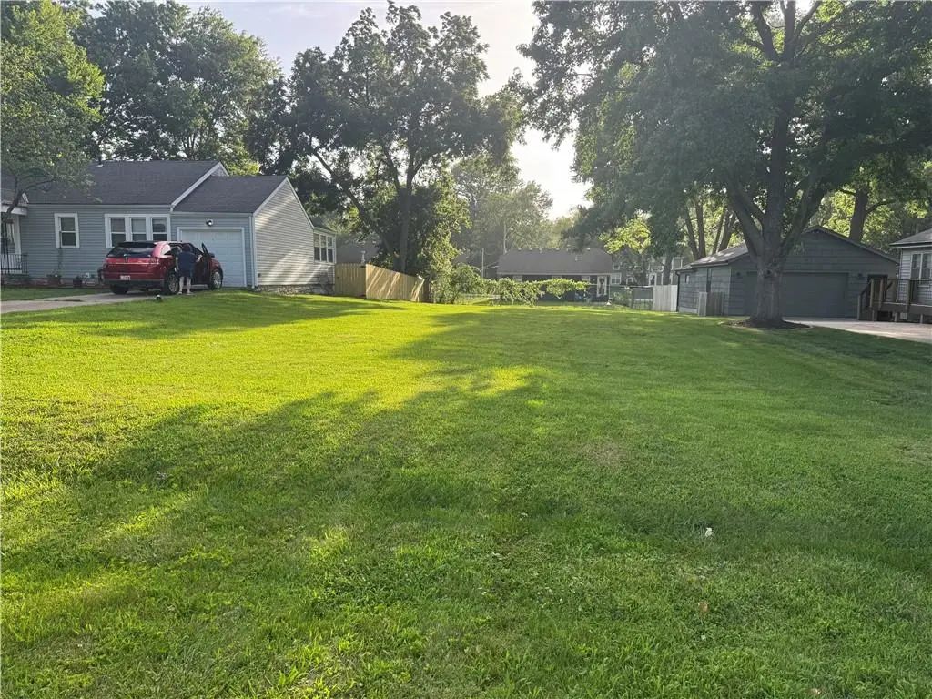 13222 Cherry Street, Kansas City