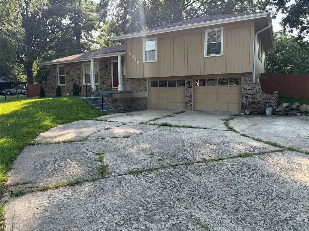 8026 Blue Ridge Boulevard, Kansas City