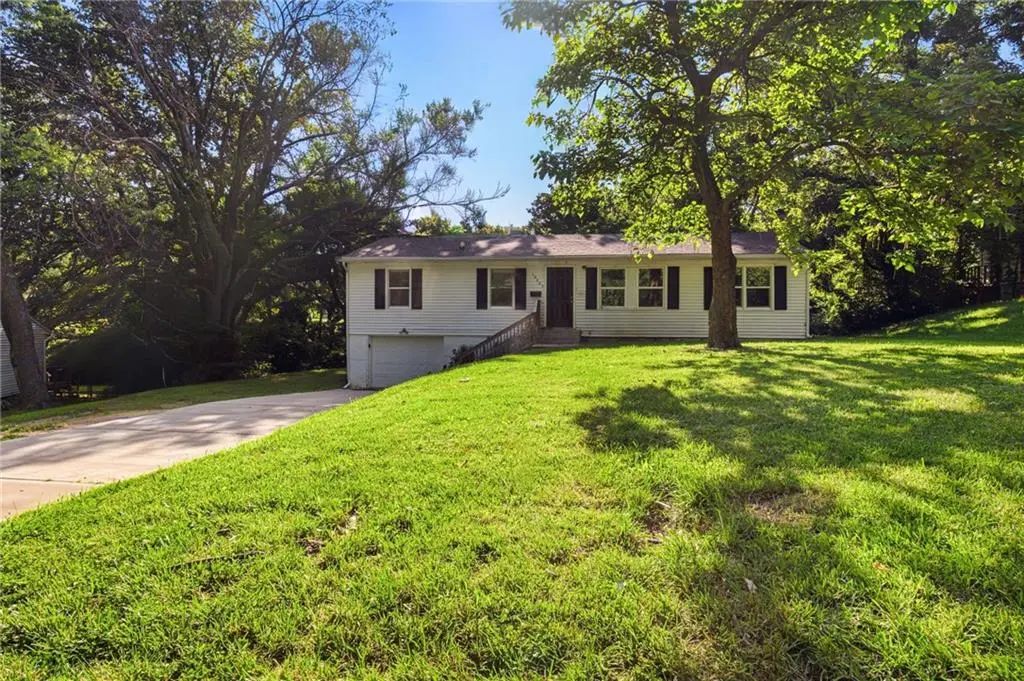 10405 Richmond Avenue, Kansas City