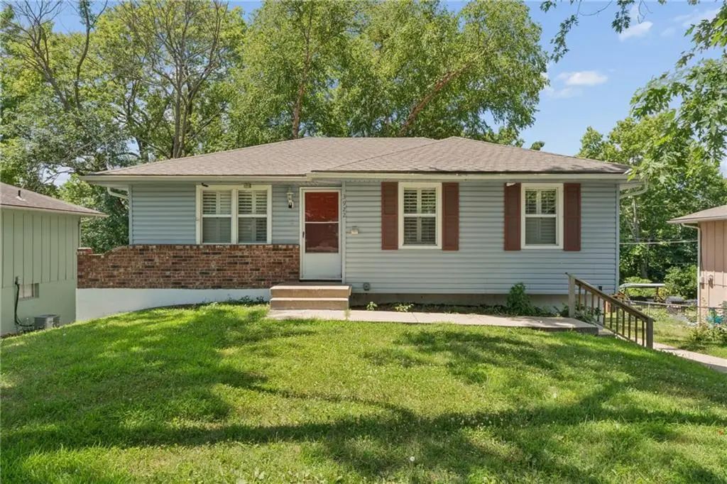 3922 S Harbaugh Drive, Independence