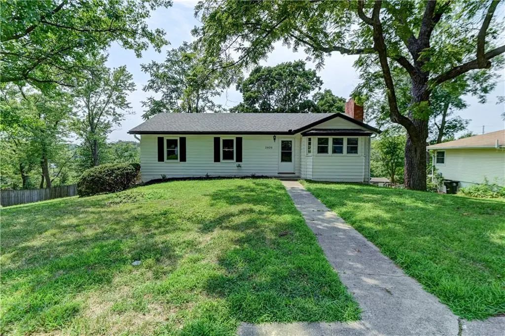 2820 Berry Lane, Independence