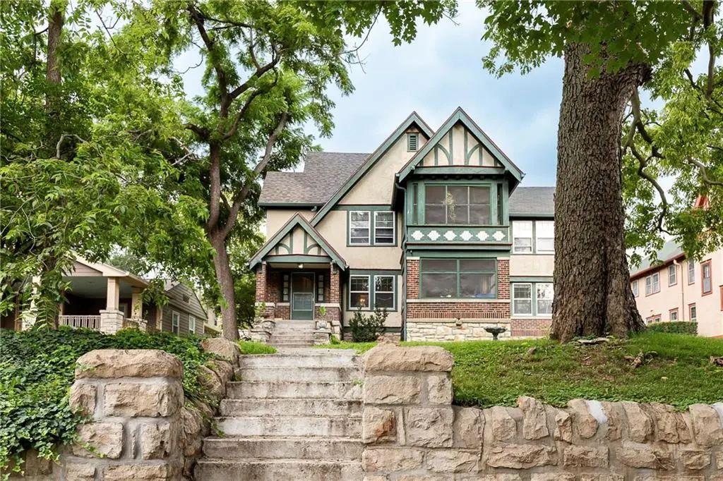 3723 Locust Street, Kansas City