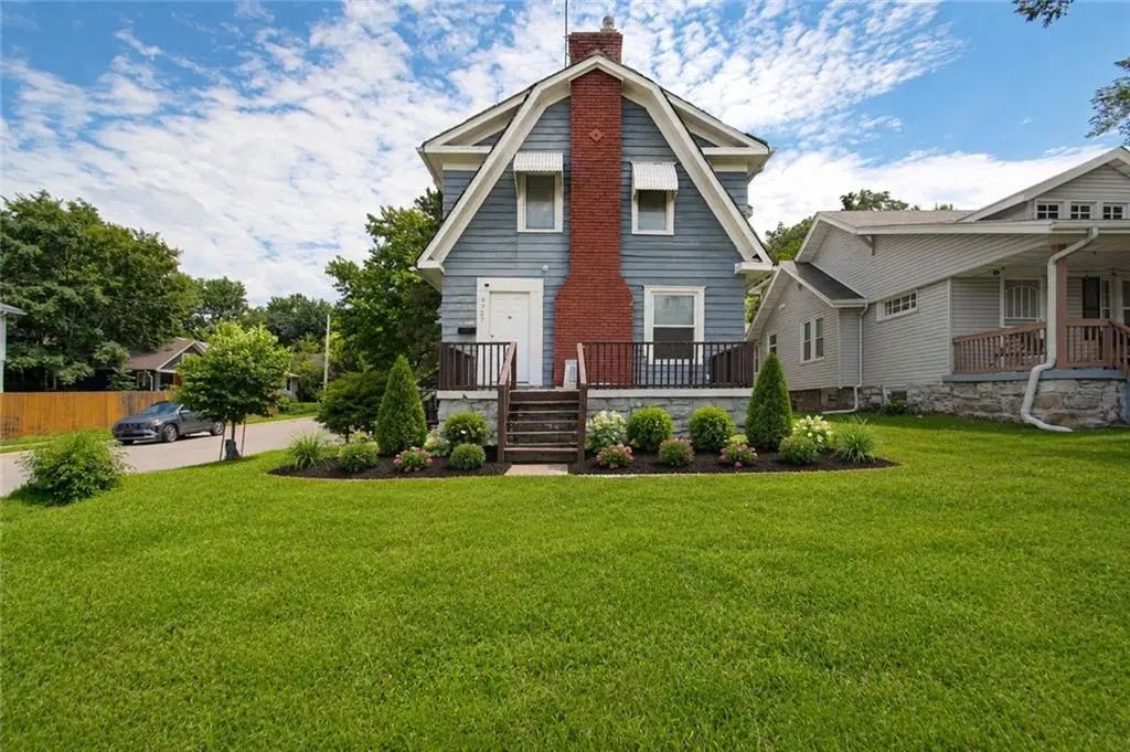 6727 Paseo Boulevard, Kansas City