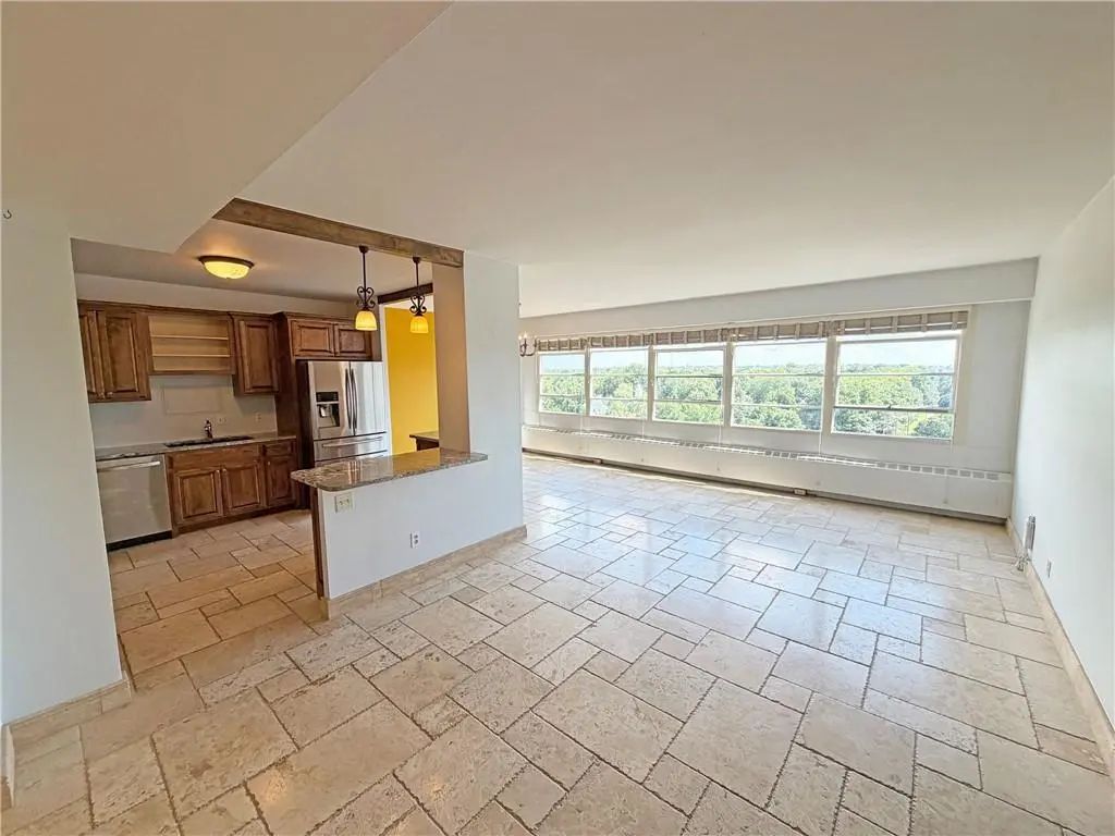 333 W Meyer Boulevard 1215, Kansas City