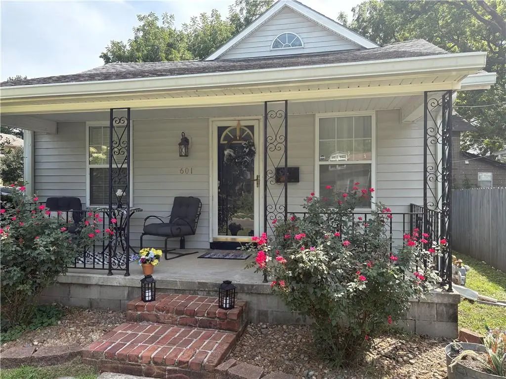 601 W 77th Street, Kansas City