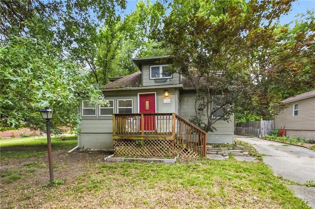 7740 Madison Avenue, Kansas City