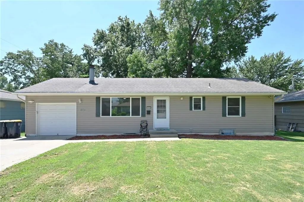 4505 E 112th Street, Kansas City