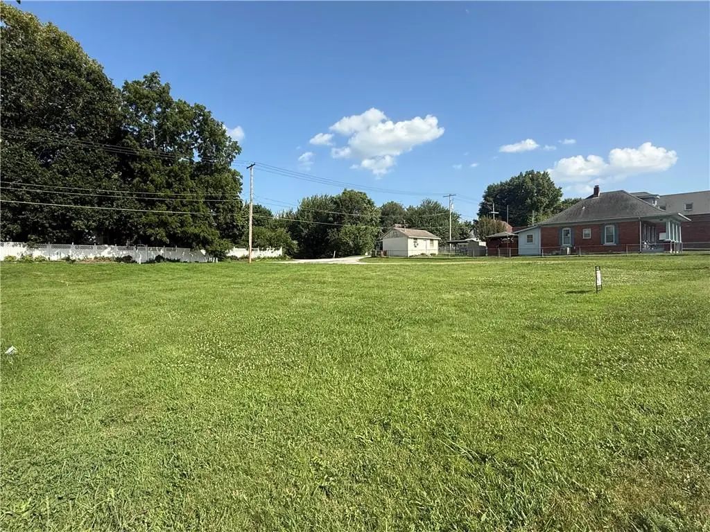 711 N Sterling Avenue, Independence