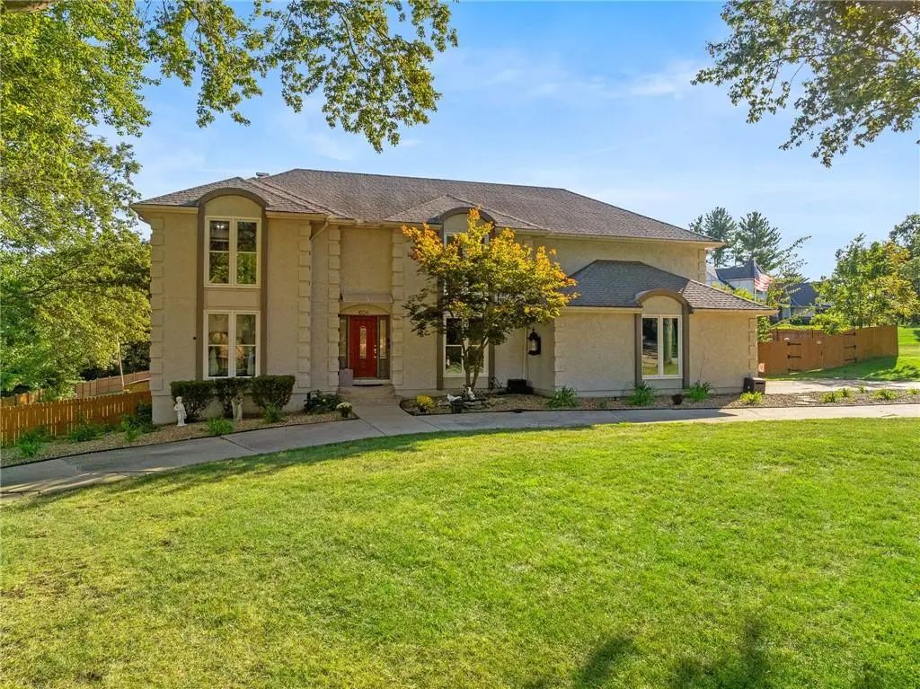 4104 Sw Hickory Lane, Blue Springs