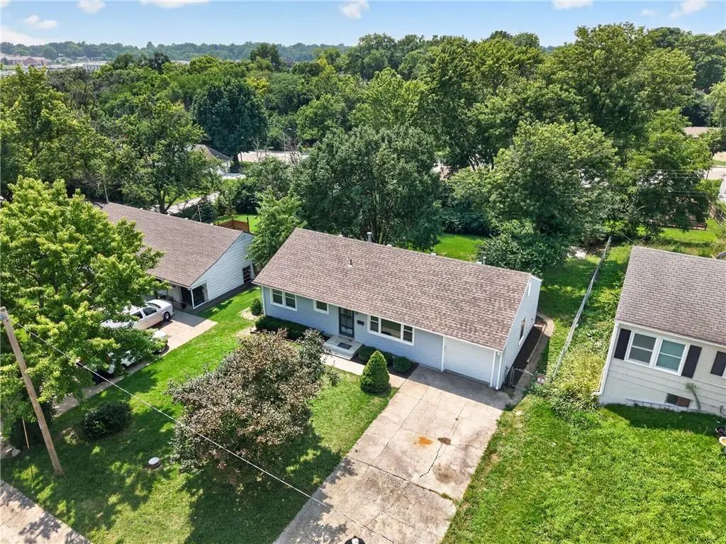 9108 Central Street, Kansas City