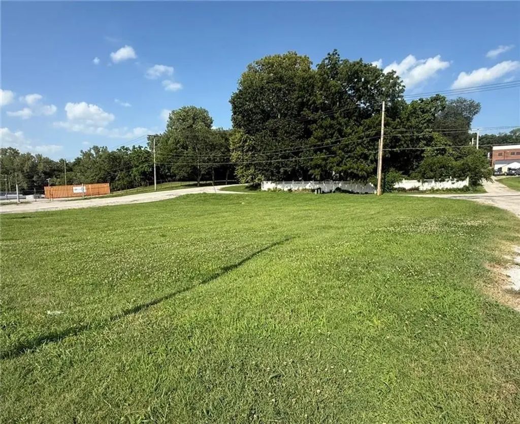 711 Sterling Avenue, Independence