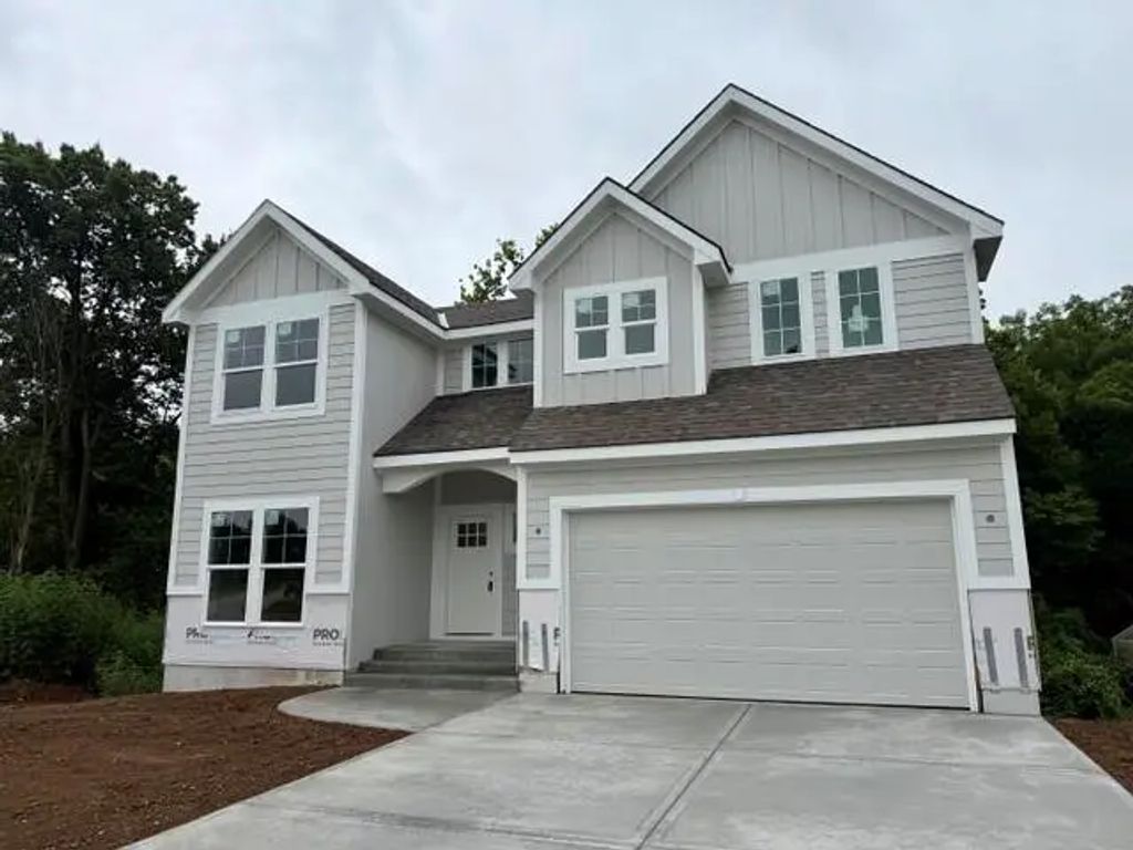 1111 N Belvidere Avenue, Independence