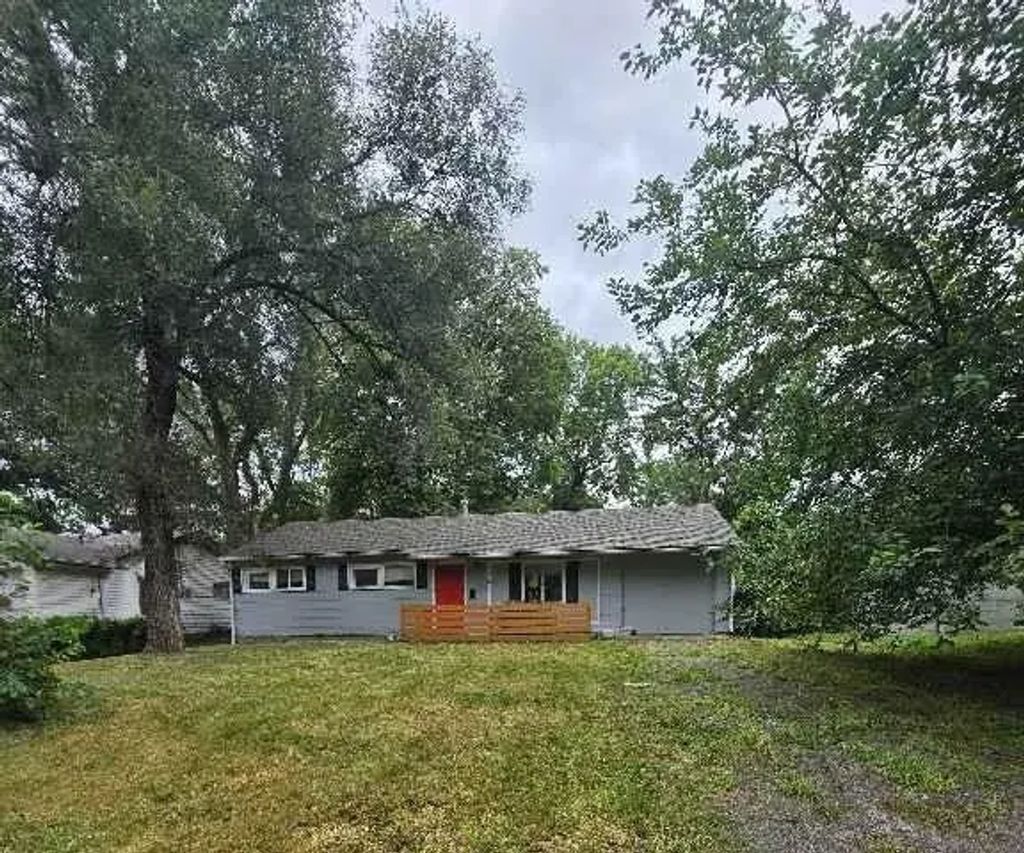 7703 E 108 Terrace, Kansas City