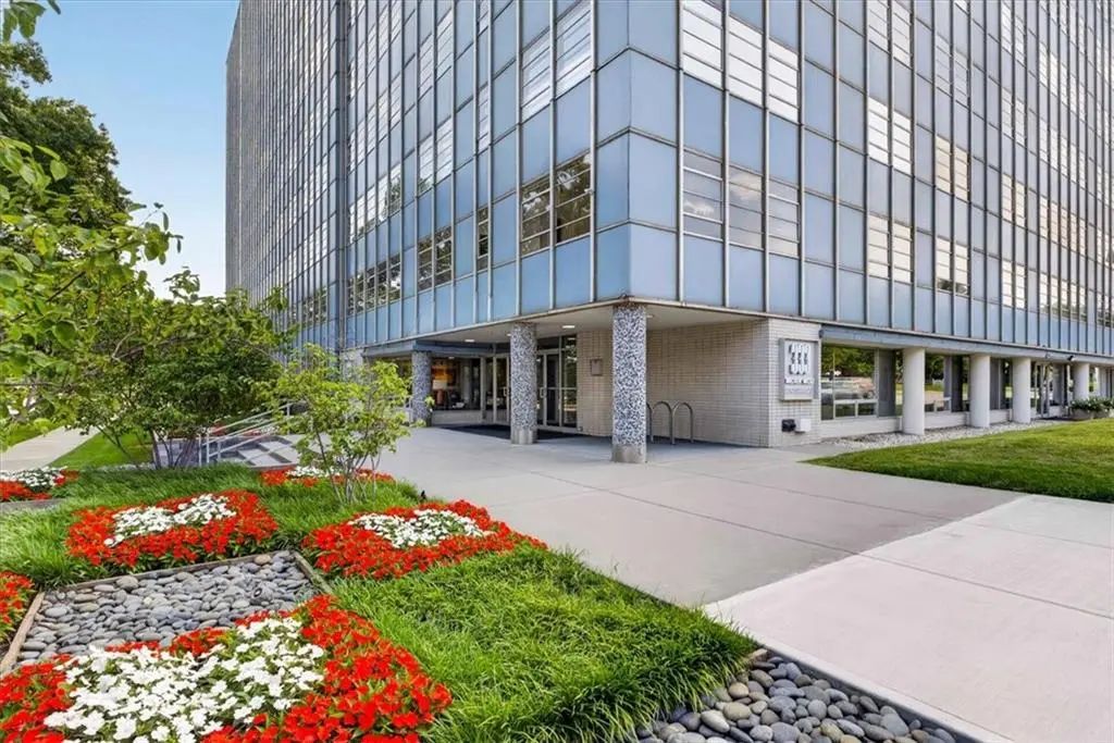 333 W Meyer Boulevard 714, Kansas City