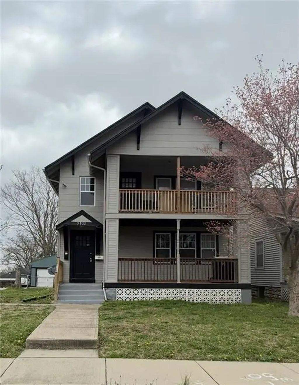 5822 E 14th Street, Kansas City