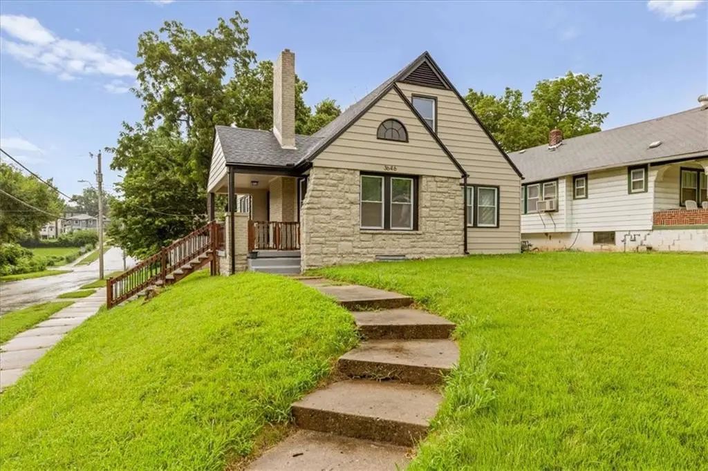3646 Askew Avenue, Kansas City