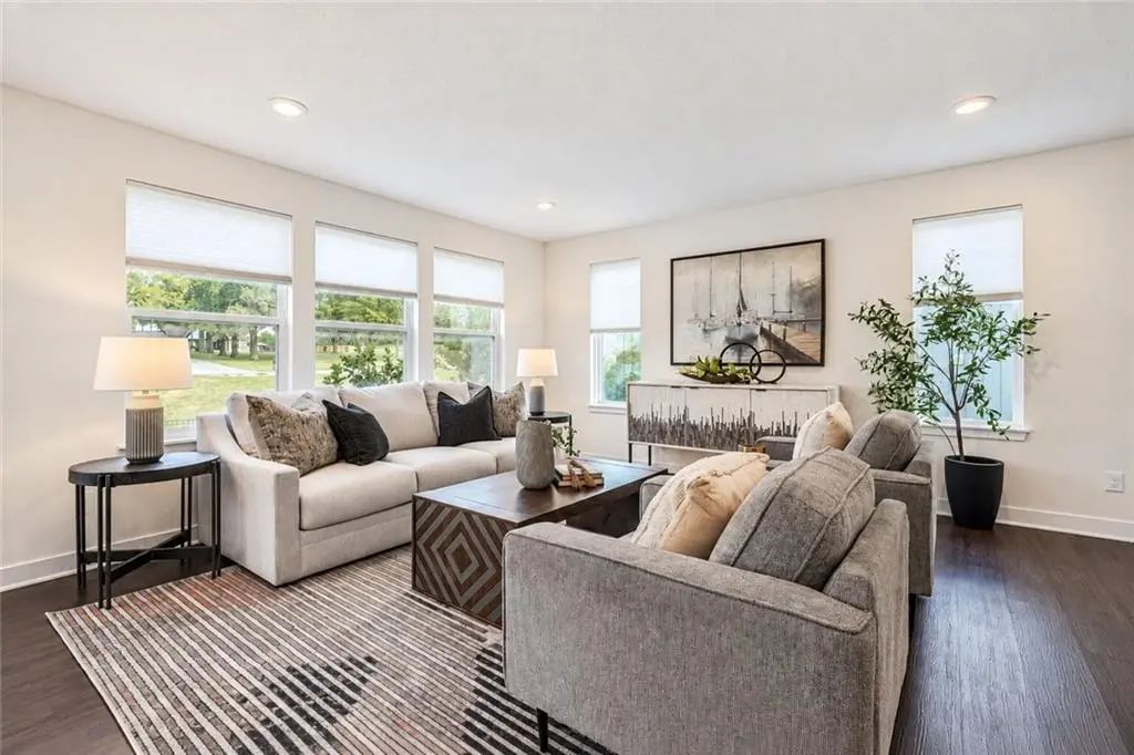 1413 Newport Lane, Raymore