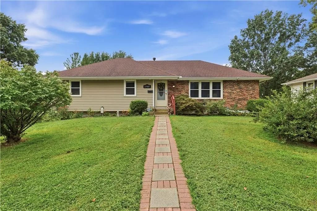 17907 E Redwood Drive, Independence