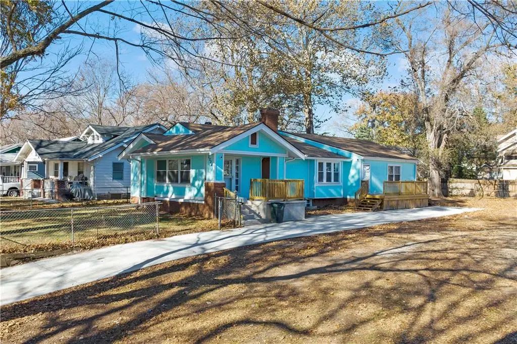 2224 E 68th Terrace, Kansas City