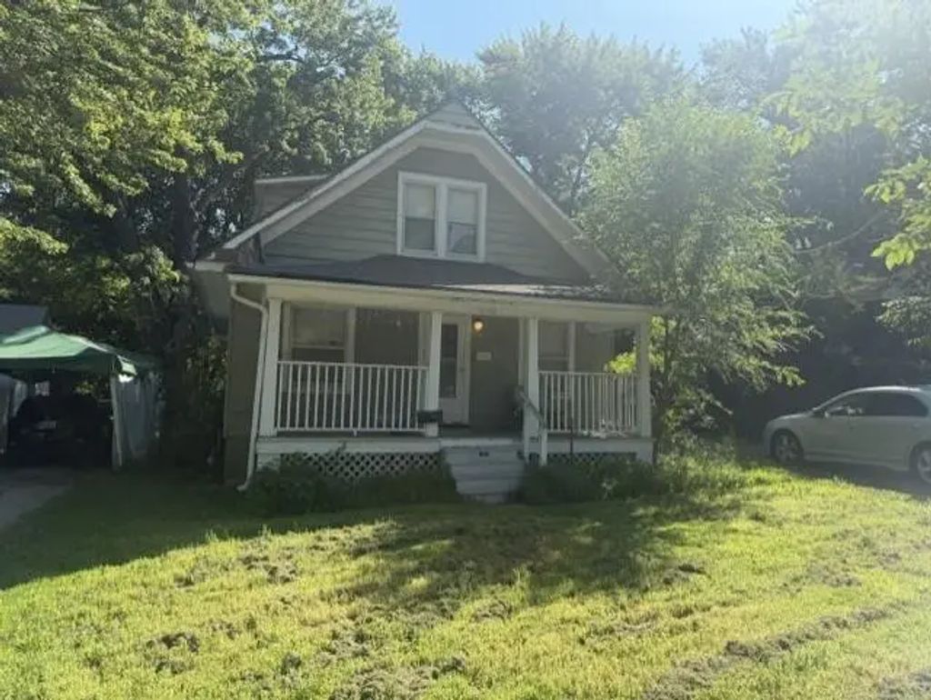 10120 Golf Avenue, Independence