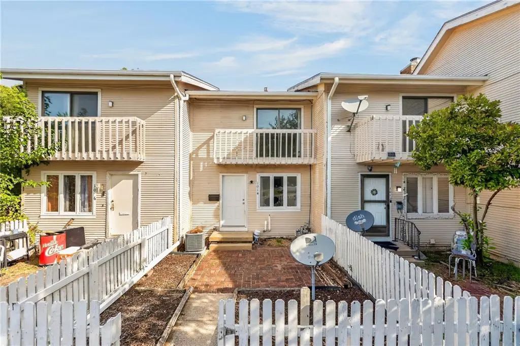 1014 W Maple Avenue, Independence