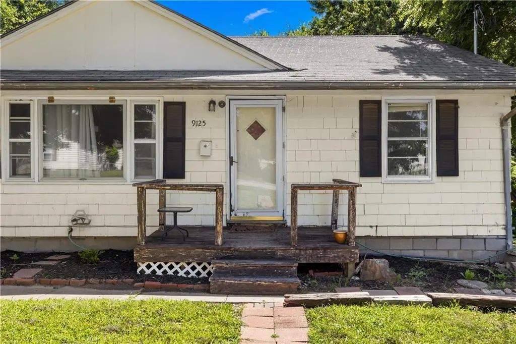 9125 Cherry Street, Kansas City