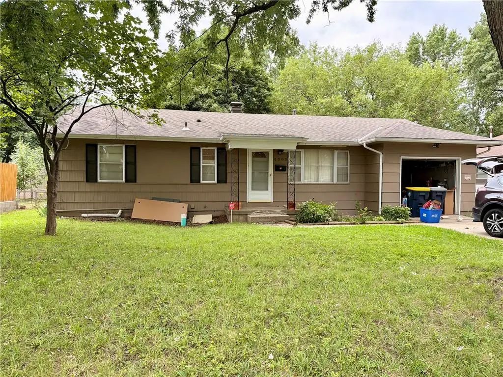4503 E 111th Terrace, Kansas City