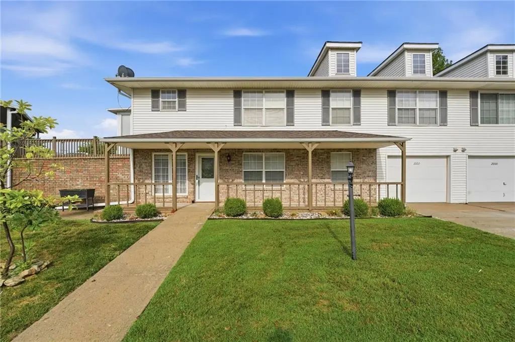 2002 S Hummel Drive, Independence