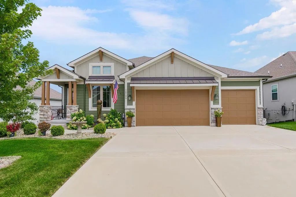 10705 N Bell Street, Kansas City