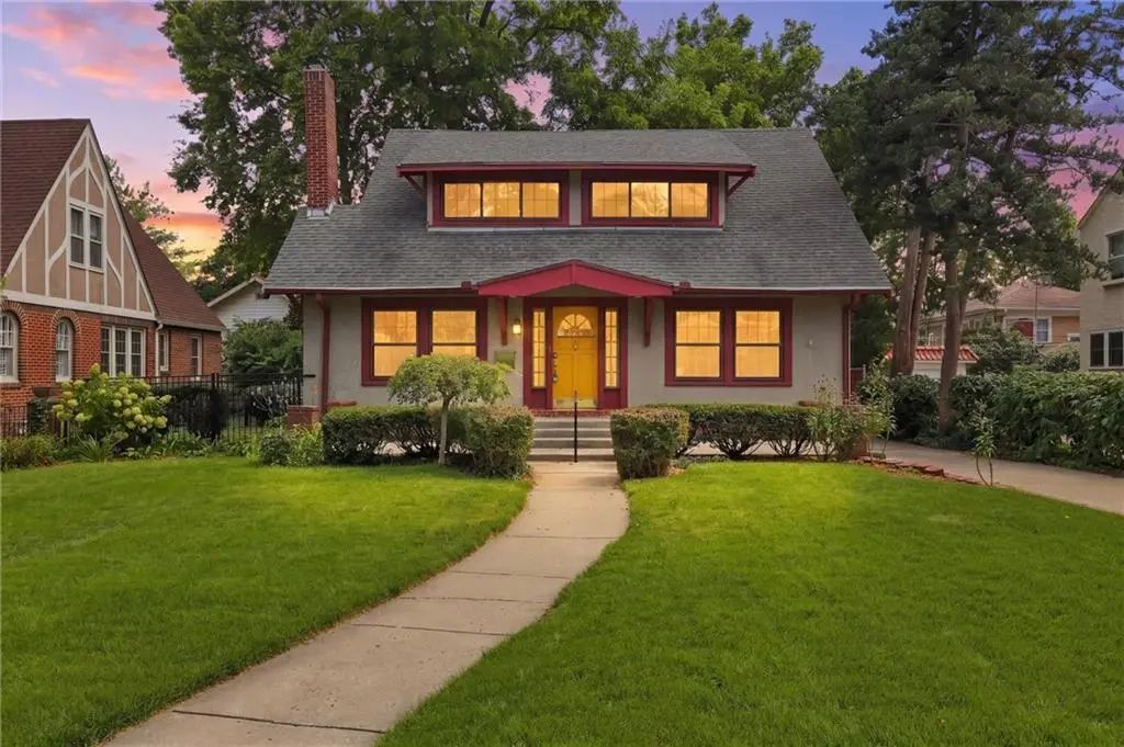 1315 W 50th Terrace, Kansas City