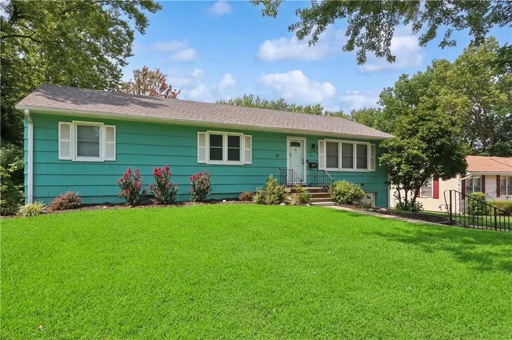6716 Corrington Avenue, Kansas City
