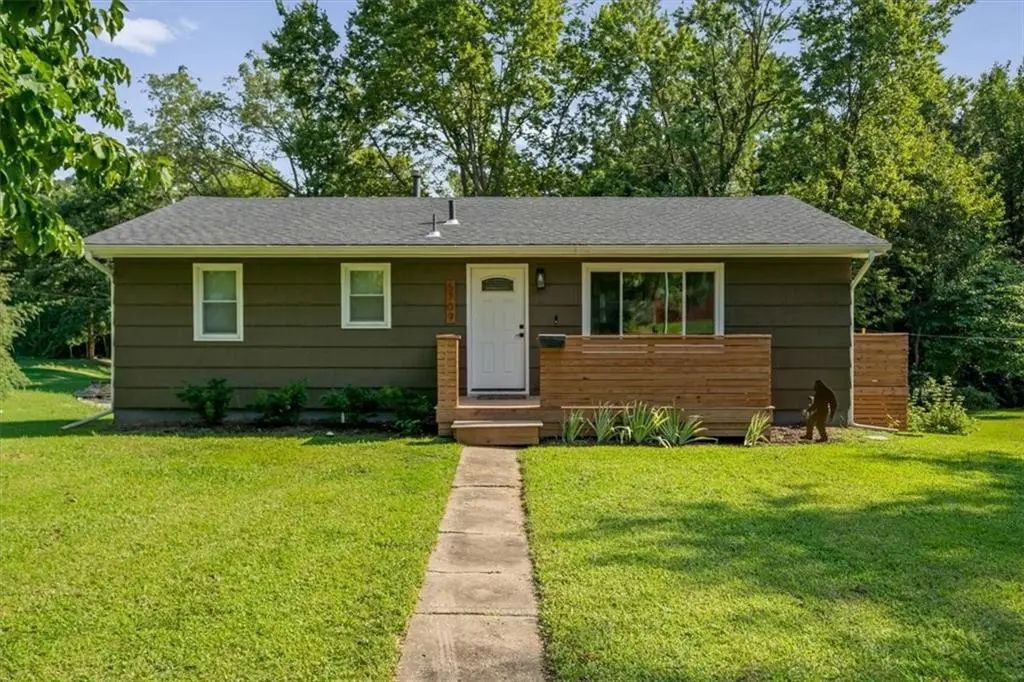 5709 E 107th Terrace, Kansas City
