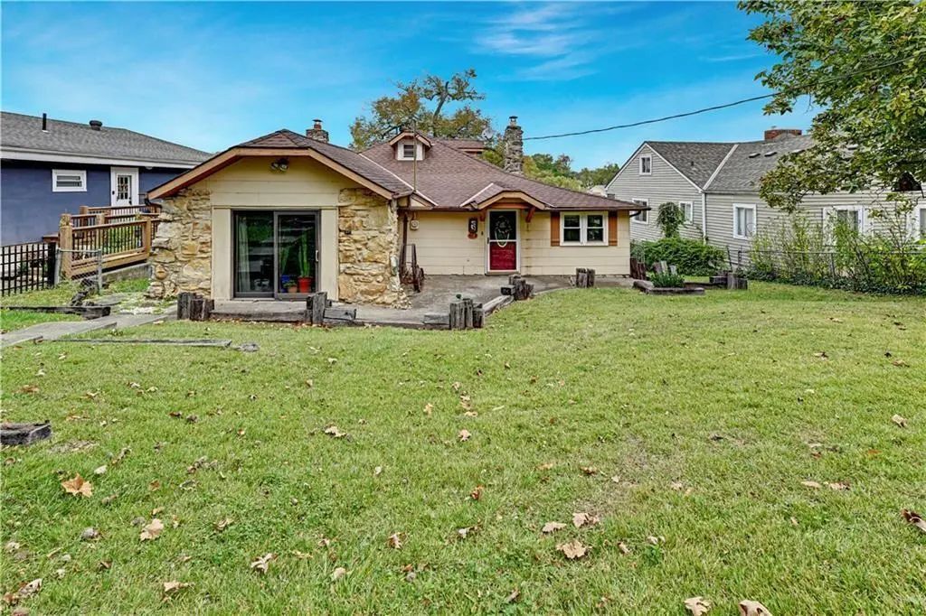 33 T Street, Lake Lotawana